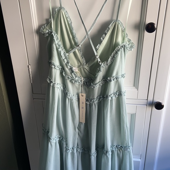Mint Dress — She + Sky - Picture 4 of 7